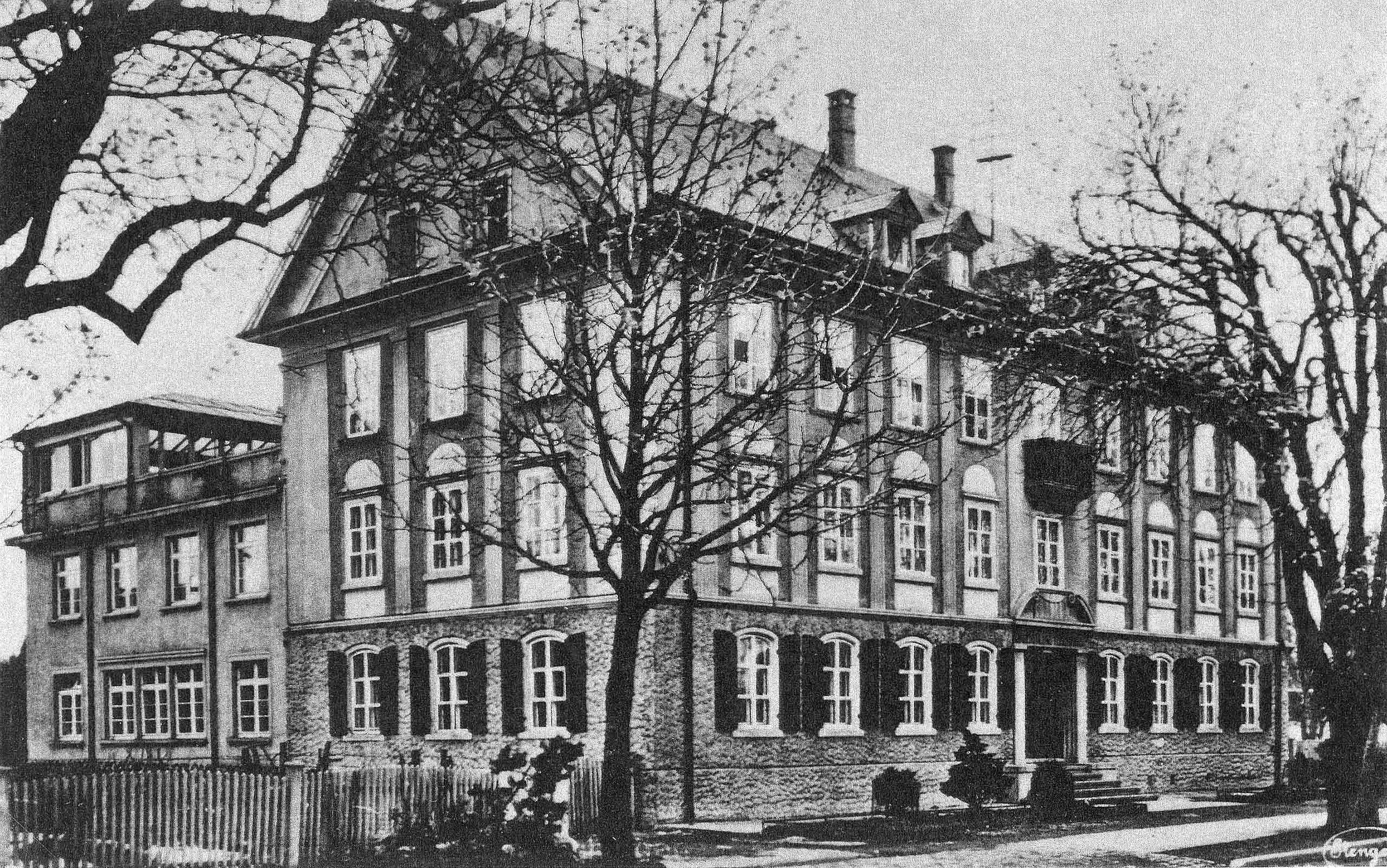 Theresianum / Theresienwiese Donaueschingen (an der Bahnhofstraße)